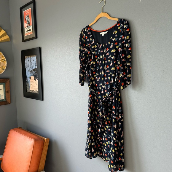 Boden Belted Navy Floral Dress with Pintuck Detail and semi-sheer 3/4 sleeves - Picture 2 of 8